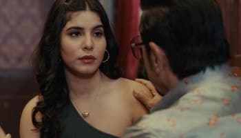 Screenshot 1 for First Copy S01